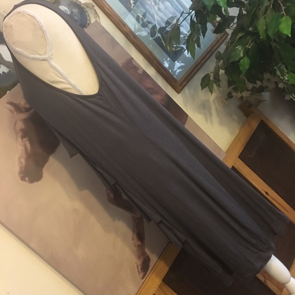 Genx dark gray tiered ruffle soft stretchy tunic - Picture 4 of 6